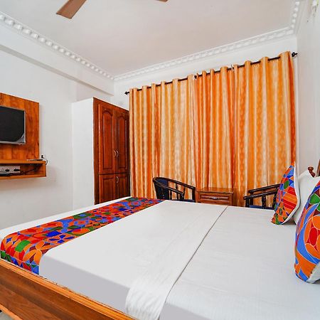 Fabexpress Majestic Inn Thiruvananthapuram Exterior foto