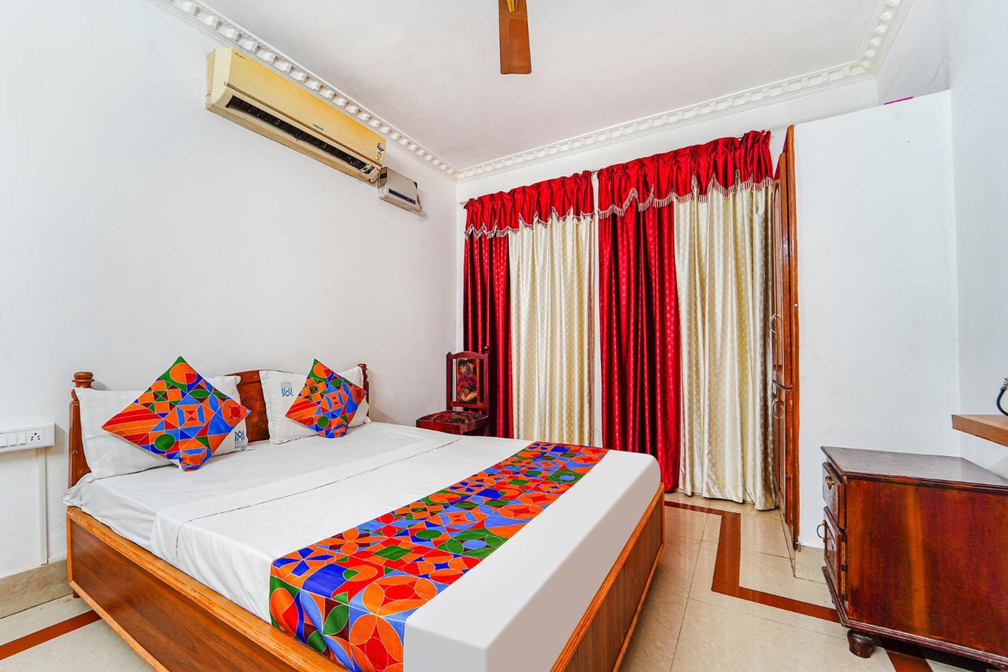 Fabexpress Majestic Inn Thiruvananthapuram Exterior foto