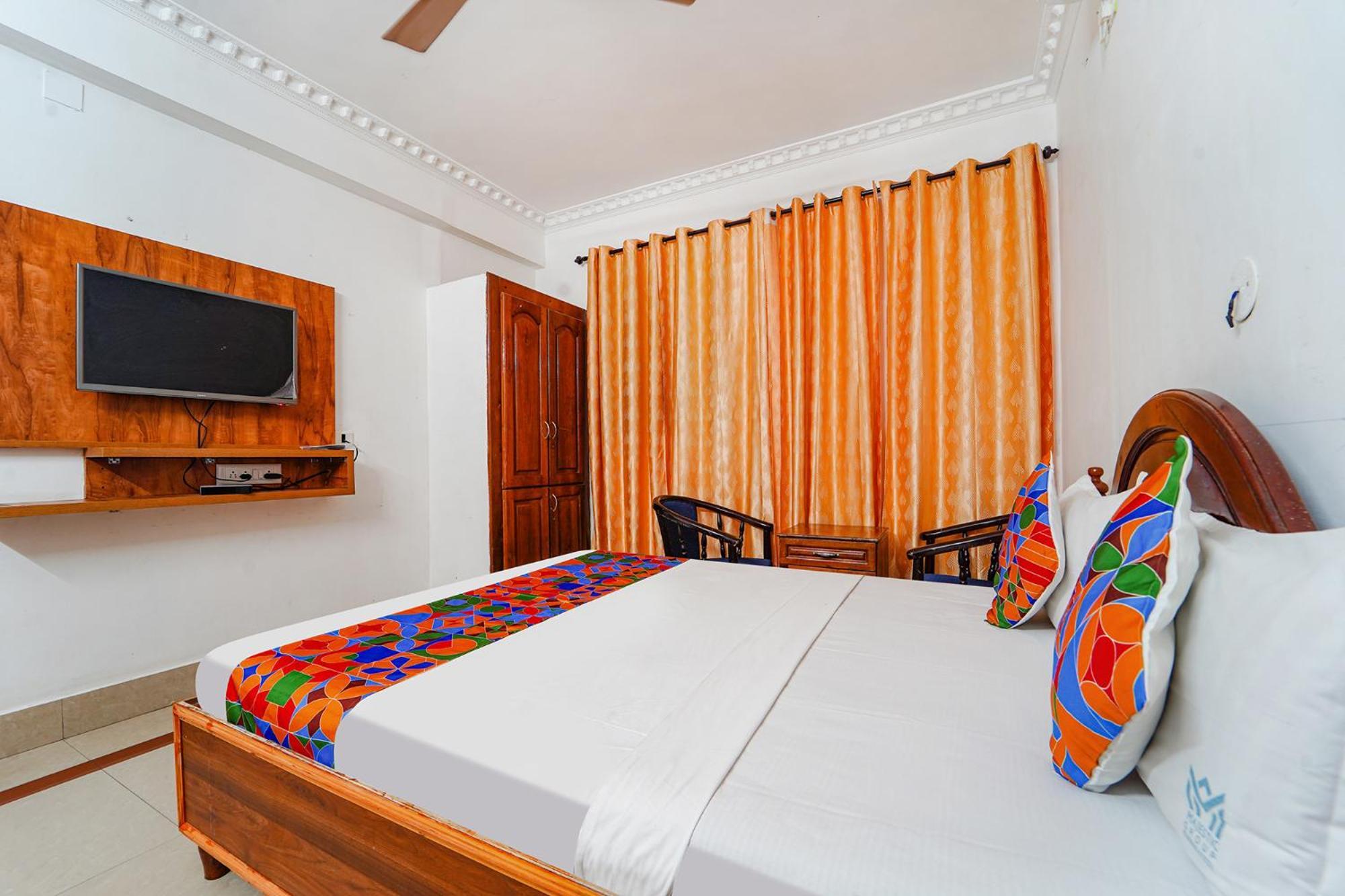 Fabexpress Majestic Inn Thiruvananthapuram Exterior foto