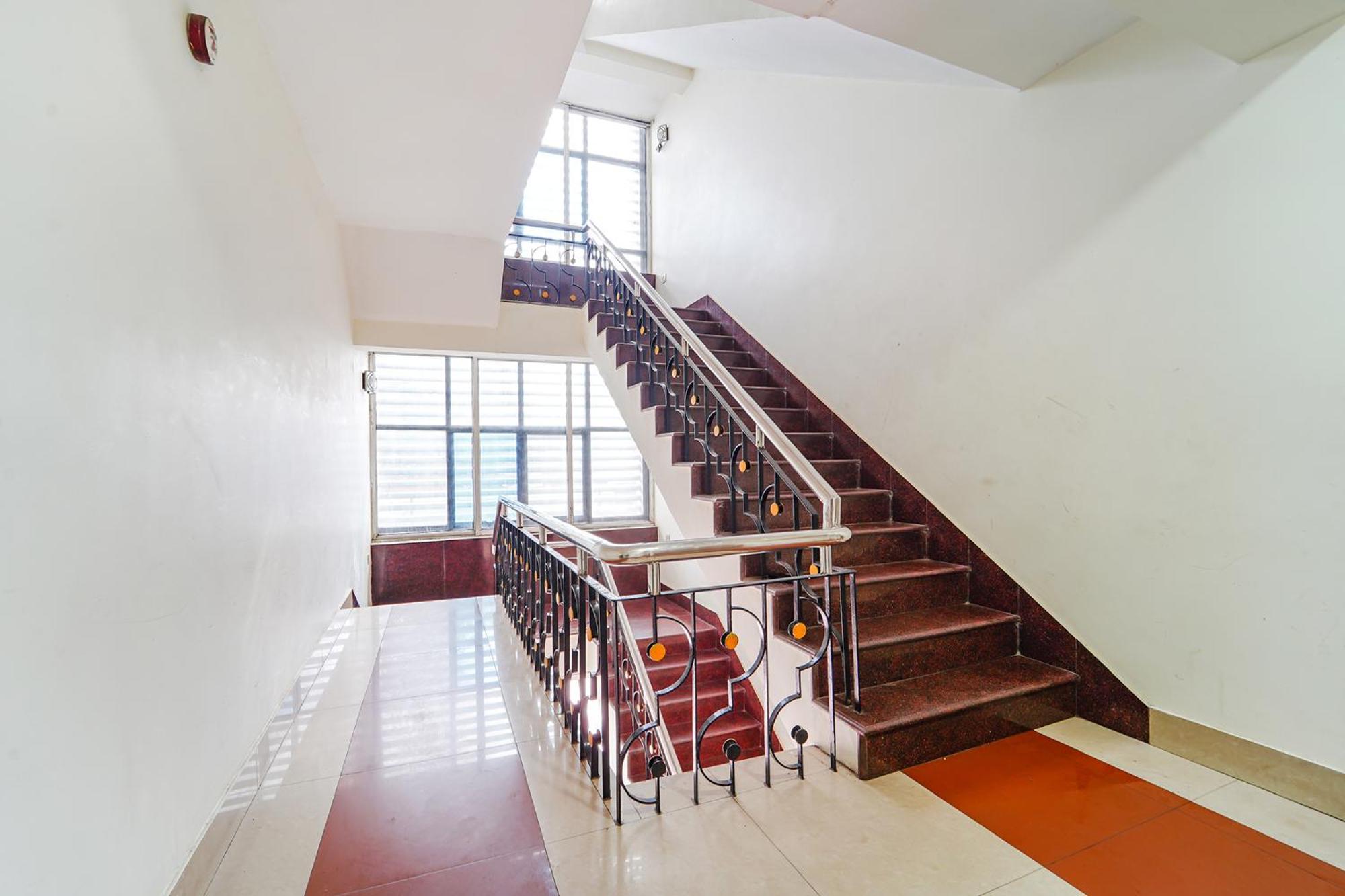 Fabexpress Majestic Inn Thiruvananthapuram Exterior foto